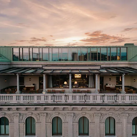 Casa Cipriani Szálloda Milánó