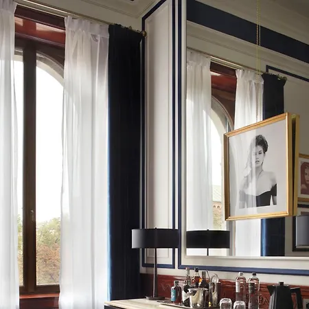 Casa Cipriani 5* Милан